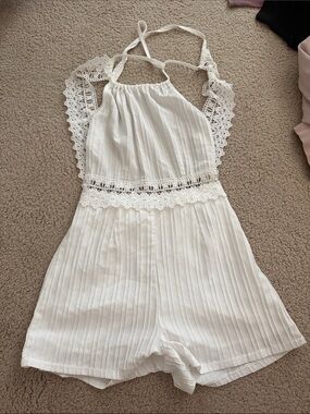 White Lace-Trim Halter Kids One-Piece Romper